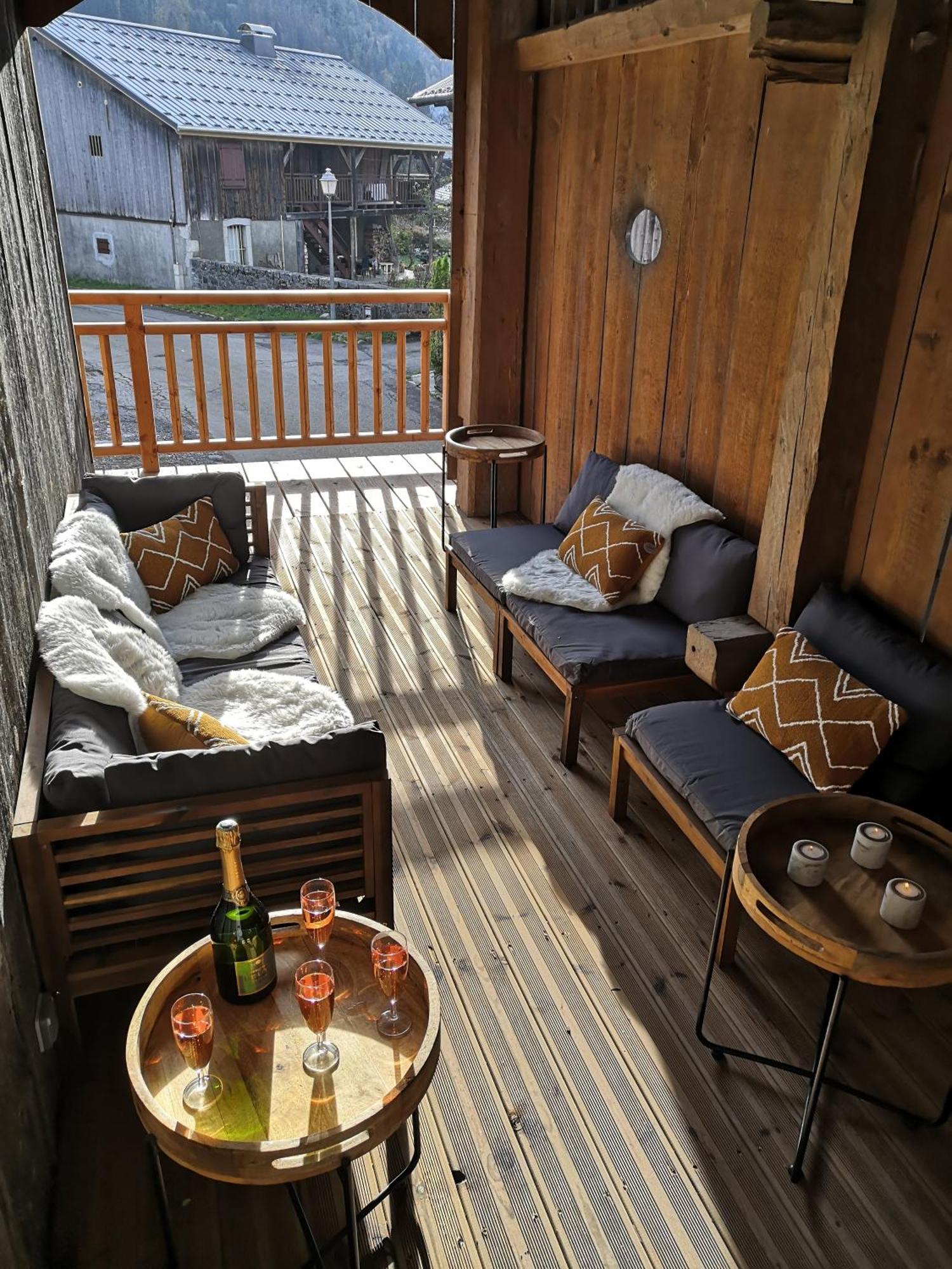 Chez Leon, Jacuzzi Et Sauna Des Le 1Er Septembre 2025 萨莫安斯 外观 照片